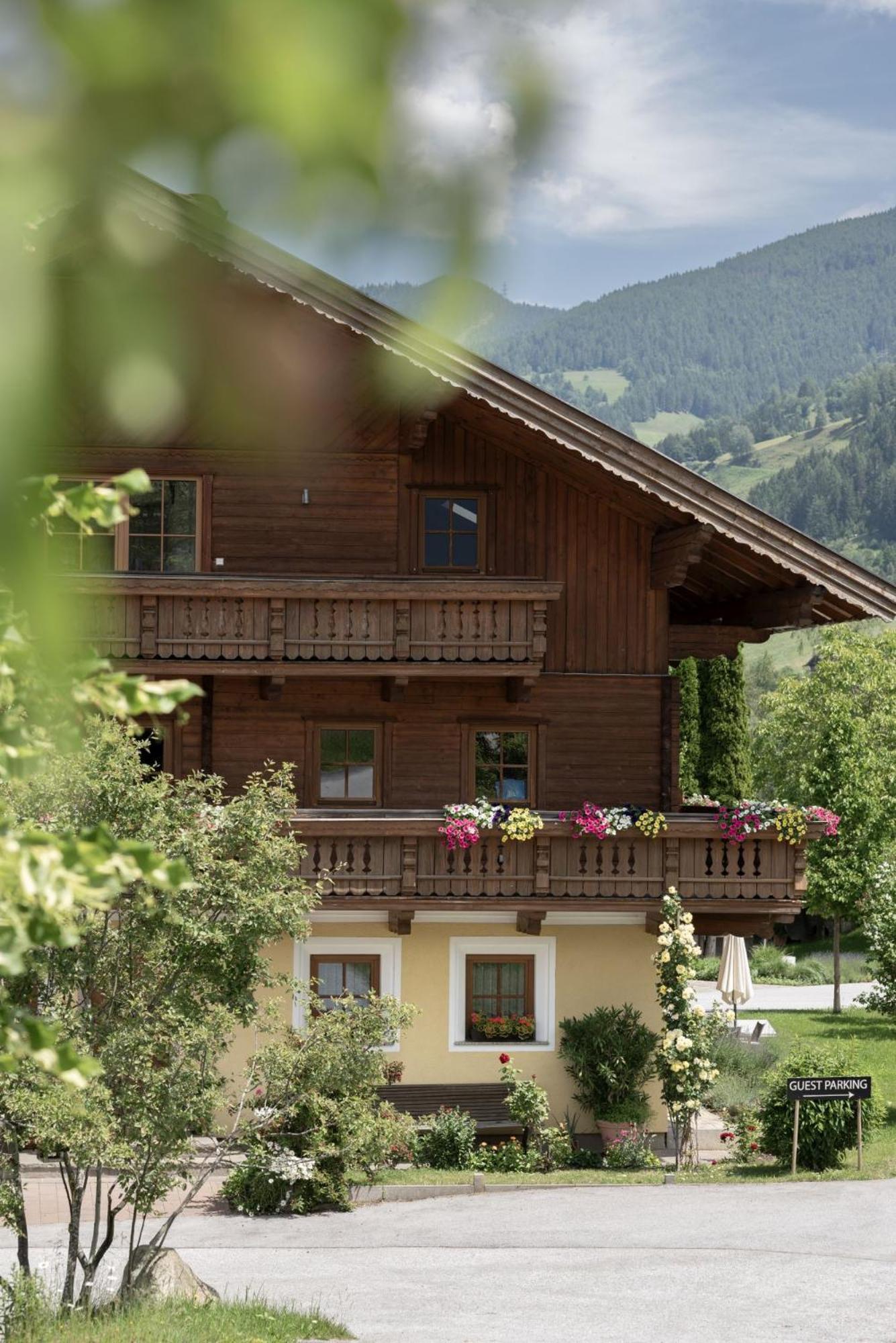 Zederberg Appartements Sankt Johann im Pongau Exterior photo